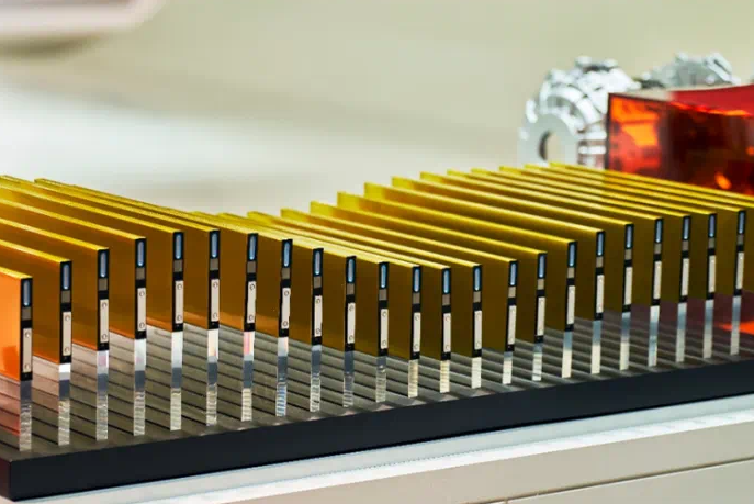 吉利旗下电池业务子公司钠电项目备案 已建成12GWh锂电池基地