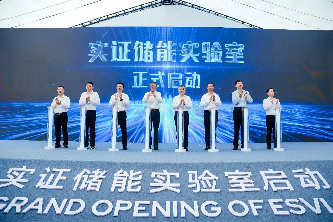 【一周投资热点】百亿固态电池项目落户上海!融捷集团/当卓电池大手笔扩产锂电池