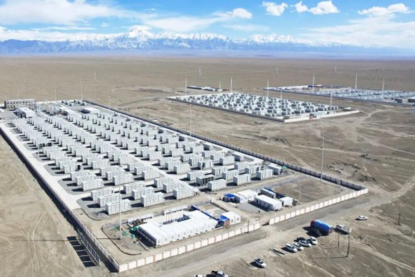 6.2亿元!新疆和田200MW/800MWh储能项目投运