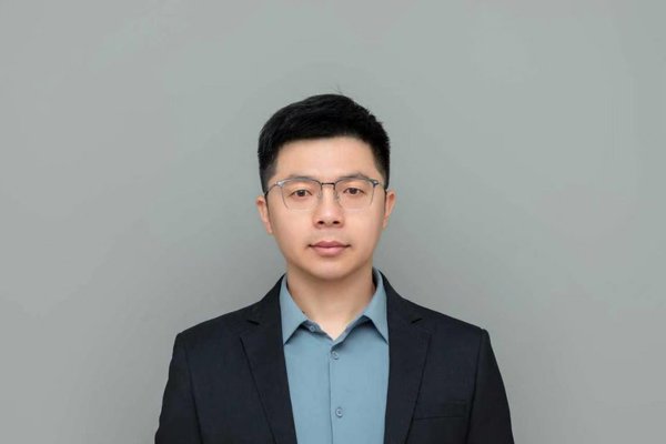 众钠能源夏刚:开辟钠电第三条赛道 打造硫酸铁钠全球首条万吨级产线