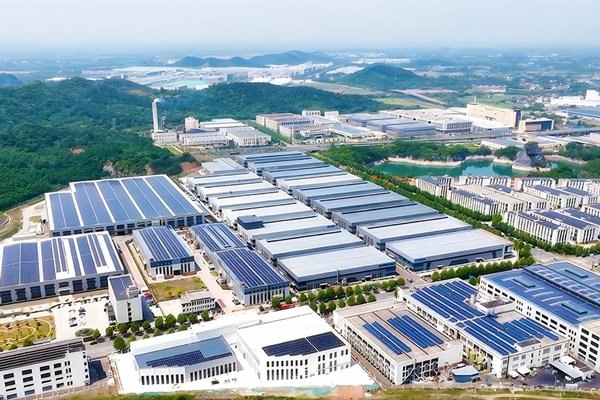 英钠新能源：万吨级钠电正极材料产能放量 稳居行业第一梯队