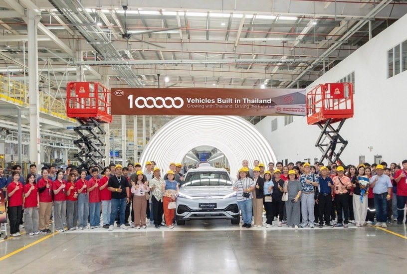 比亚迪泰国工厂第10万辆新能源车下线 将在海外建设6000座闪充站