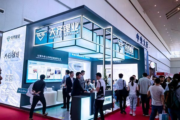 最高预增3235%!锂业巨头前三季度业绩出炉!