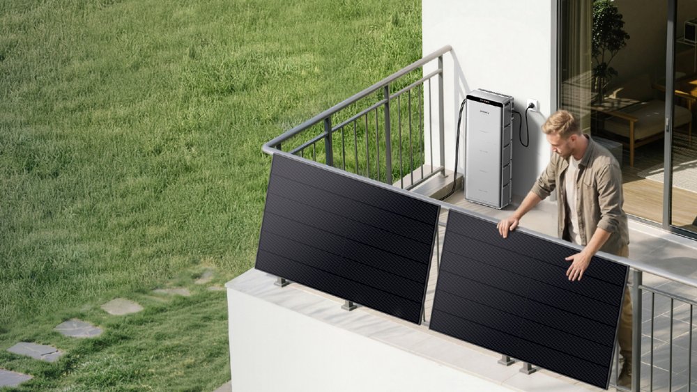 AI+光储战略落地提速 华宝新能全新庭院阳台光储正式开售 AI+光储战略落地提速 华宝新能全新庭院阳台光储正式开售