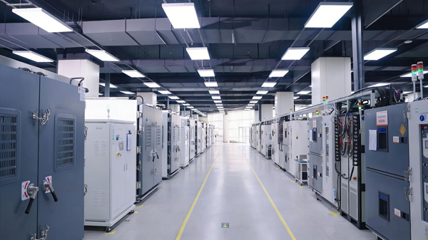 图2:从电芯到电池包,全链条测试筑牢品质基石 图2:从电芯到电池包,全链条测试筑牢品质基石