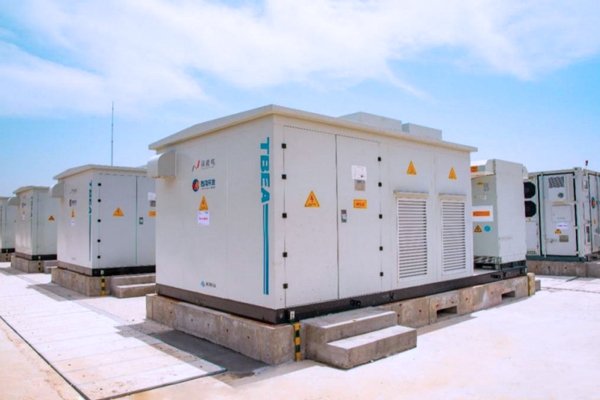 去年净利或暴涨超7倍!这一上市公司拟3.9亿投建储能电站