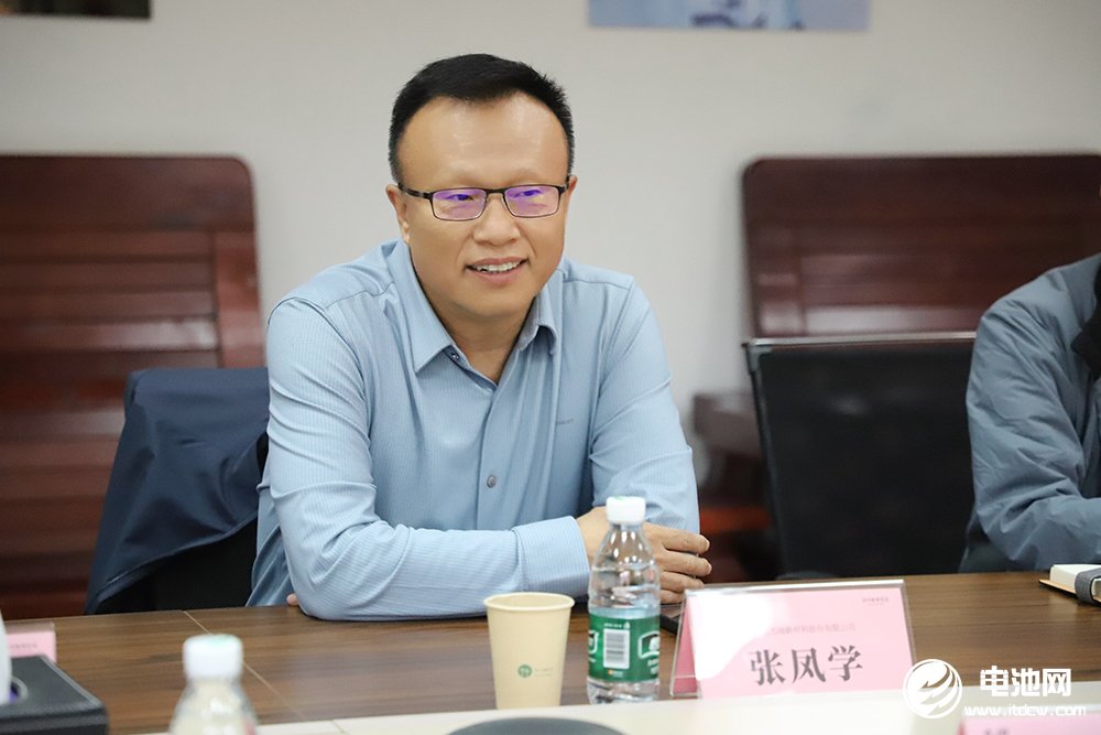 百杰瑞董事长张凤学