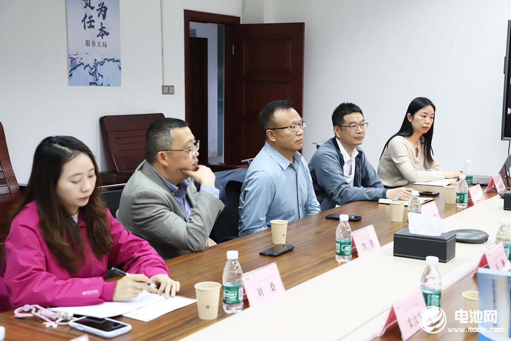 中国电池新能源产业链调研团一行到访百杰瑞