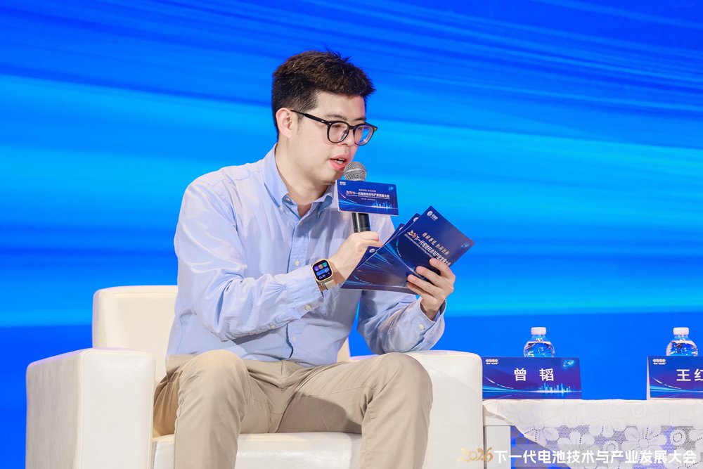 中国银河证券研究所执行总经理/电力设备新能源首席分析师 曾韬