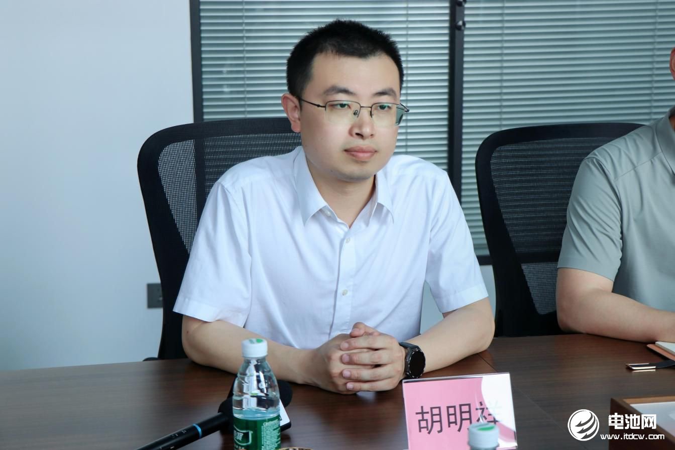 中国电池新能源产业链调研团一行到访扬州盘古 中国电池新能源产业链调研团一行到访扬州盘古