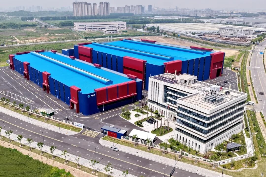 12.6亿元!年产20万吨!华盛锂电江苏江阴负极材料项目一期投产