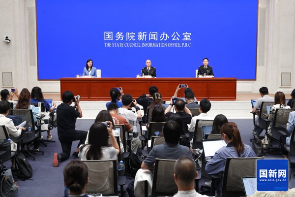 上半年我国电动汽车出口增长13.3% 与中东欧国家进出口锂电池超300亿元