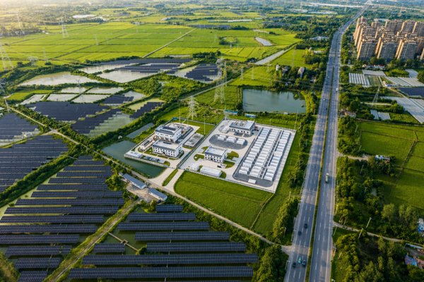 阳光电源安徽10亿元储能电站并网 埃及10GWh储能工厂奠基
