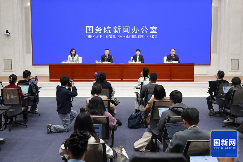工信部:持续完善光伏、新型储能等产能监测预警机制